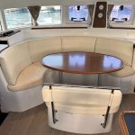 Catamaran Lagoon 380 – Carré panoramique